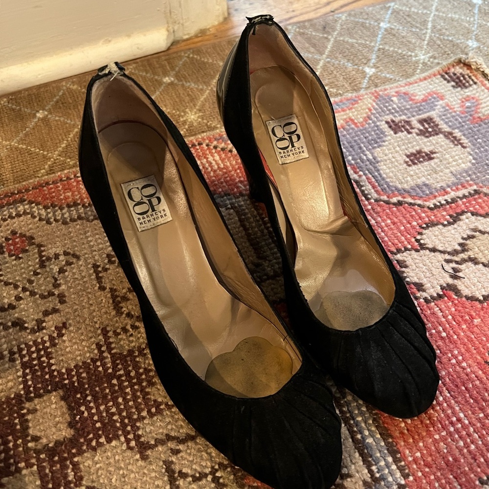 Barney’s Co-Op black heels size 9.5